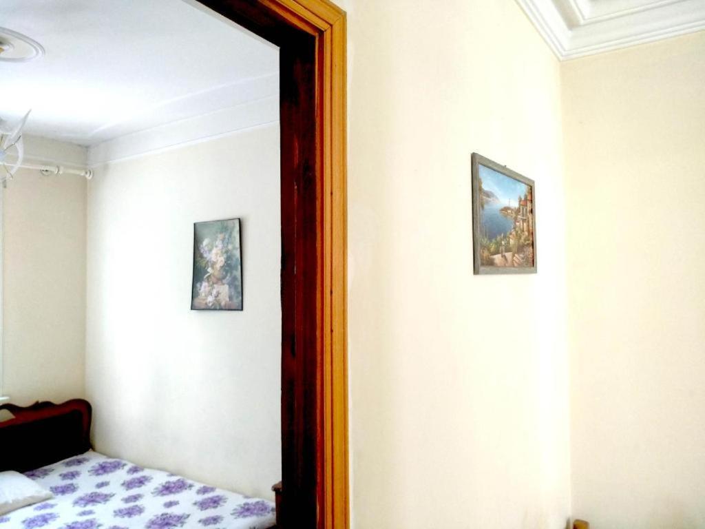Hostel Sakharov&Tours Jerevan Exteriör bild