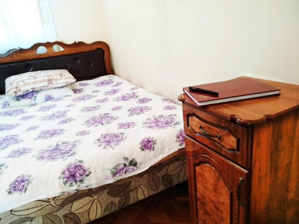 Hostel Sakharov&Tours Jerevan Exteriör bild